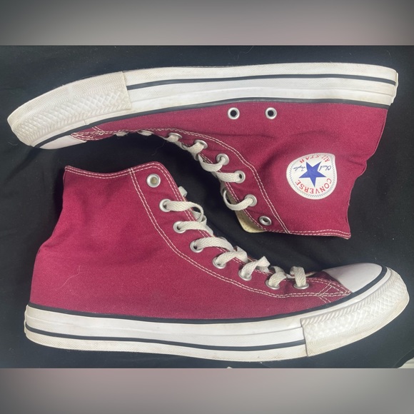 ⚠️SOLD⚠️Converse High Tops Shoes - Maroon & White - Men’s Size 10.5 - Picture 5 of 10